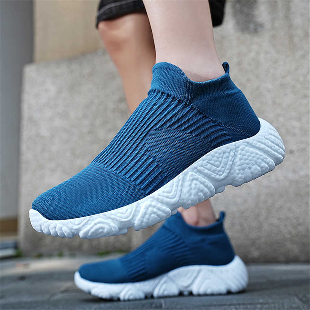 45 Numara Koyu Renk Erkek Teni - Men'S Shoes With Toes incelemesi ve fiyatı